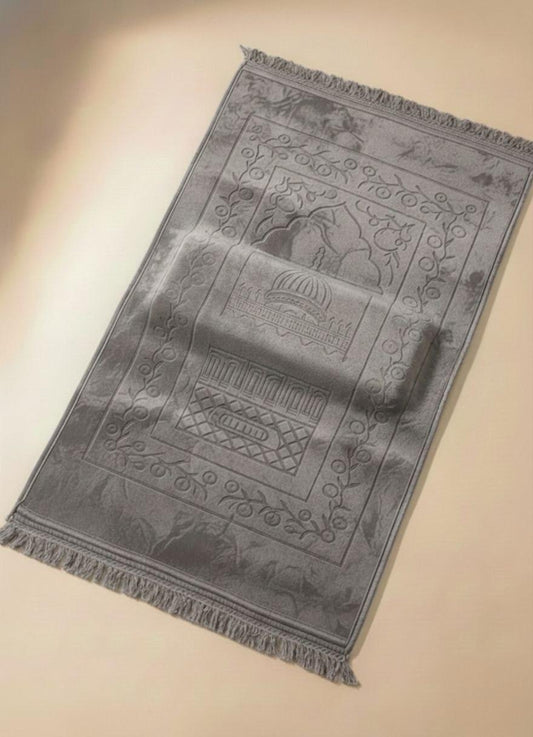 سجادة صلاة مريحة وأنيقة